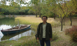 鲁越晖 物理02届